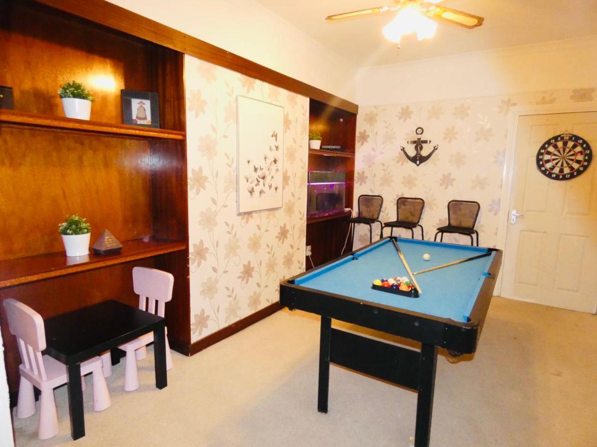 Spacious 3 Bed House With Parking & Good Transport South Norwood Buitenkant foto